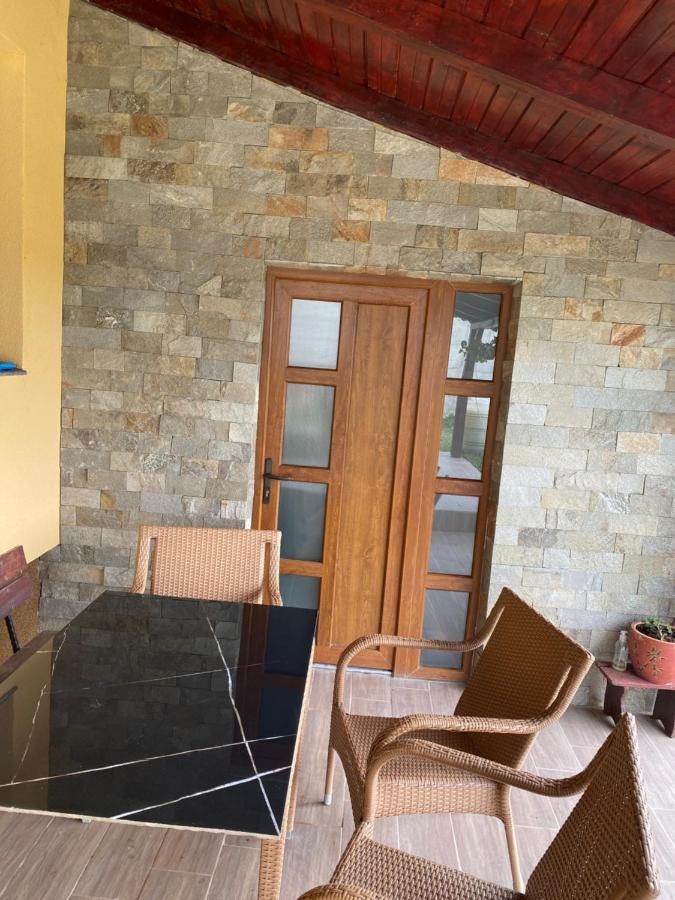 Villa Casa Casy Oradea Exterior foto