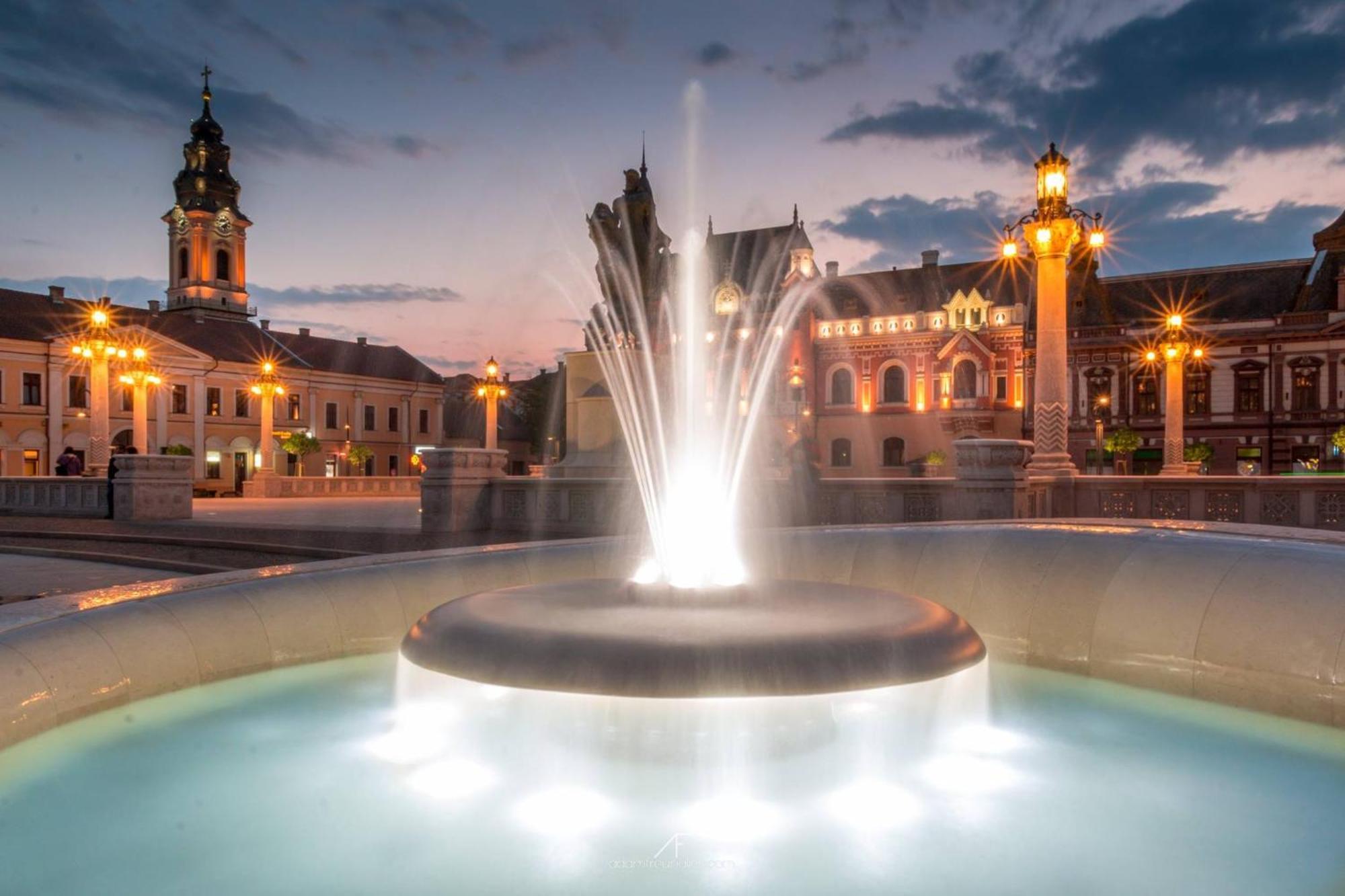 Villa Casa Casy Oradea Exterior foto